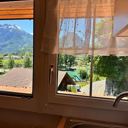 River 4-kissed Retreat With Iconic Jungfraujoch View *